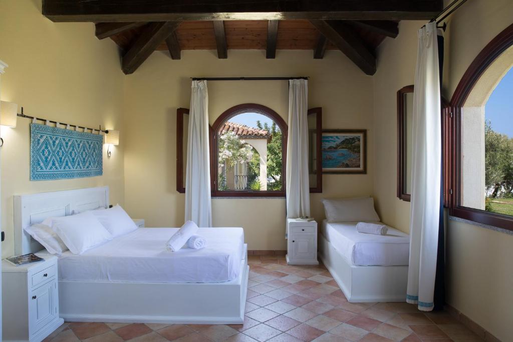 Cala Luas Resort